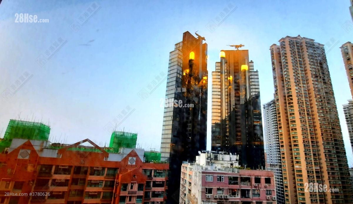 Primrose Court Sell 3 Bedrooms , 2 Bathrooms 659 ft²