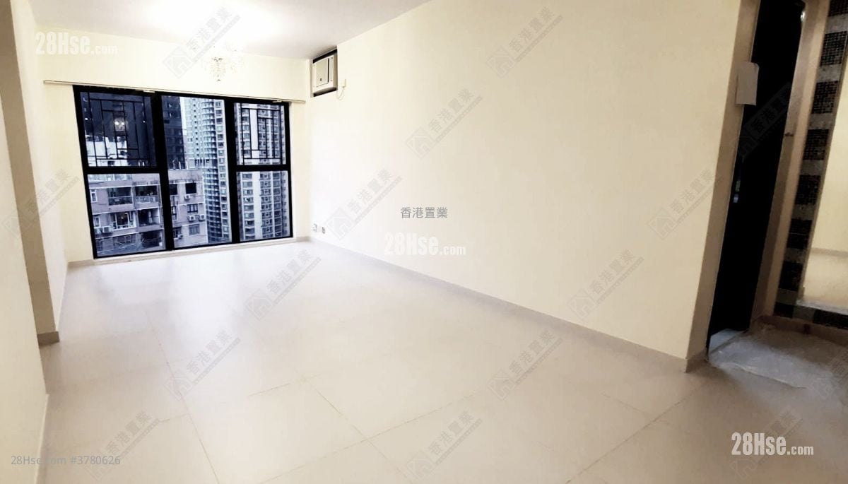 Primrose Court Sell 3 Bedrooms , 2 Bathrooms 659 ft²