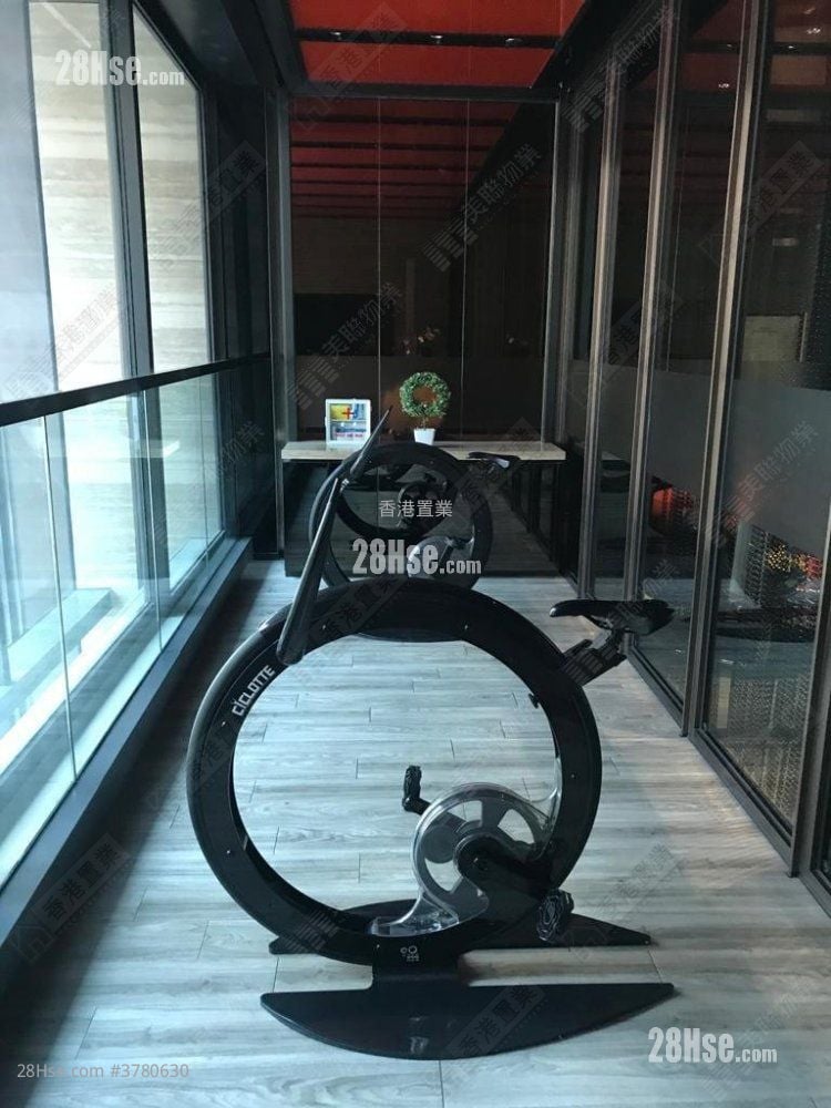 维峯 租盘 1 房 , 1 浴室 284 平方尺