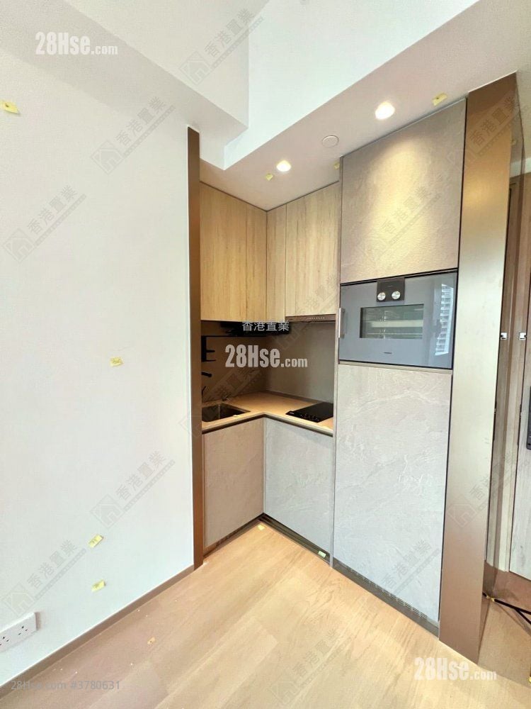 101 Kings Road 租盘 2 房 , 1 浴室 376 平方尺