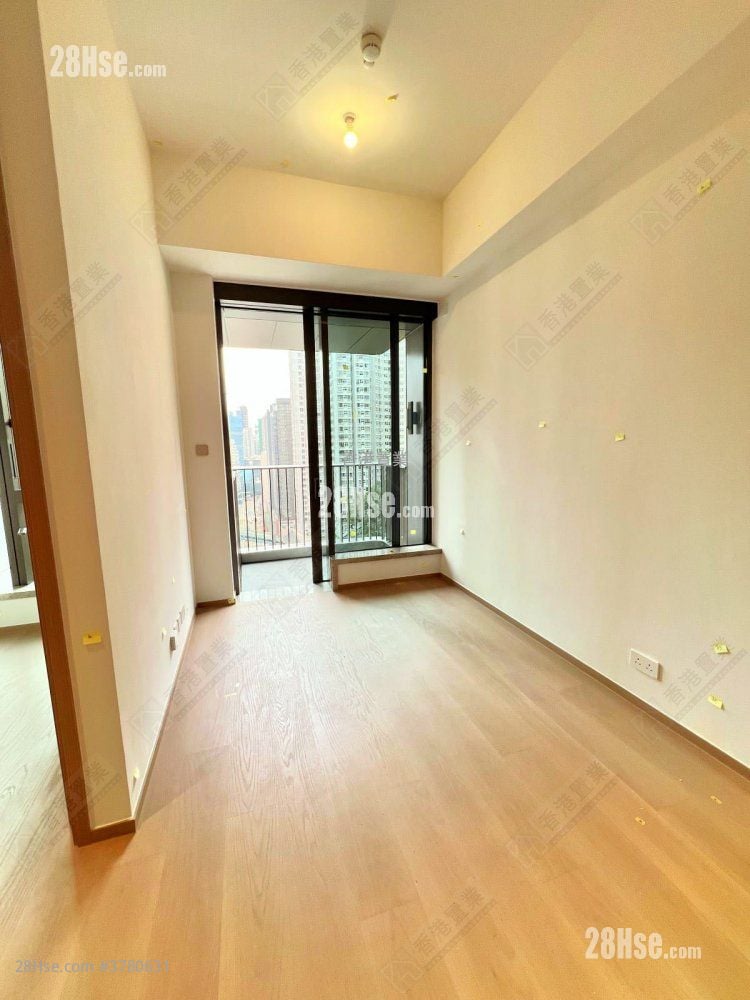 101 Kings Road 租盘 2 房 , 1 浴室 376 平方尺