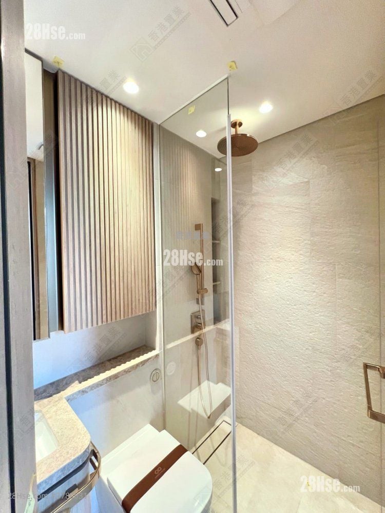 101 Kings Road 租盘 2 房 , 1 浴室 376 平方尺