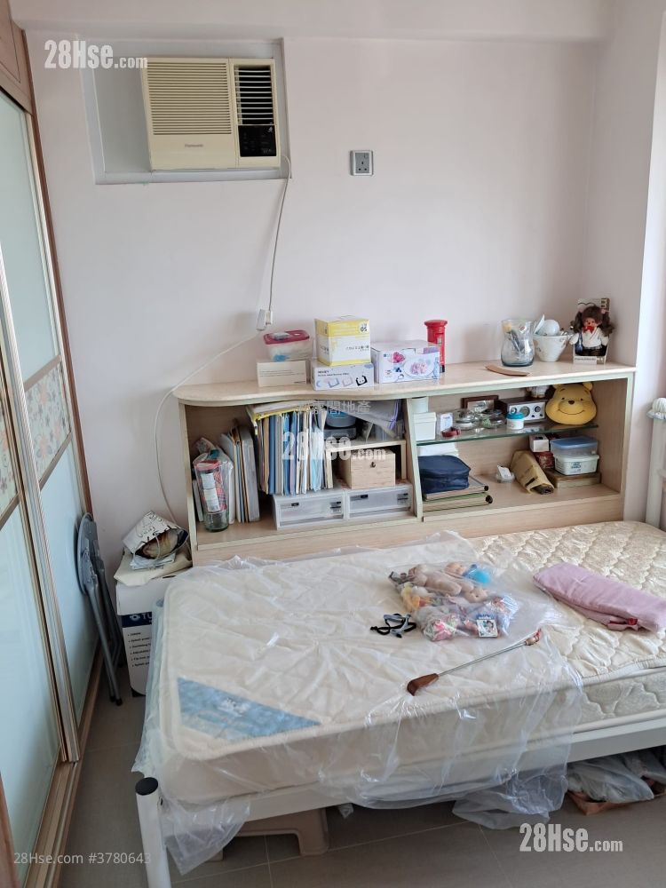 Tai Po Centre Sell 2 Bedrooms , 1 Bathroom 361 ft²