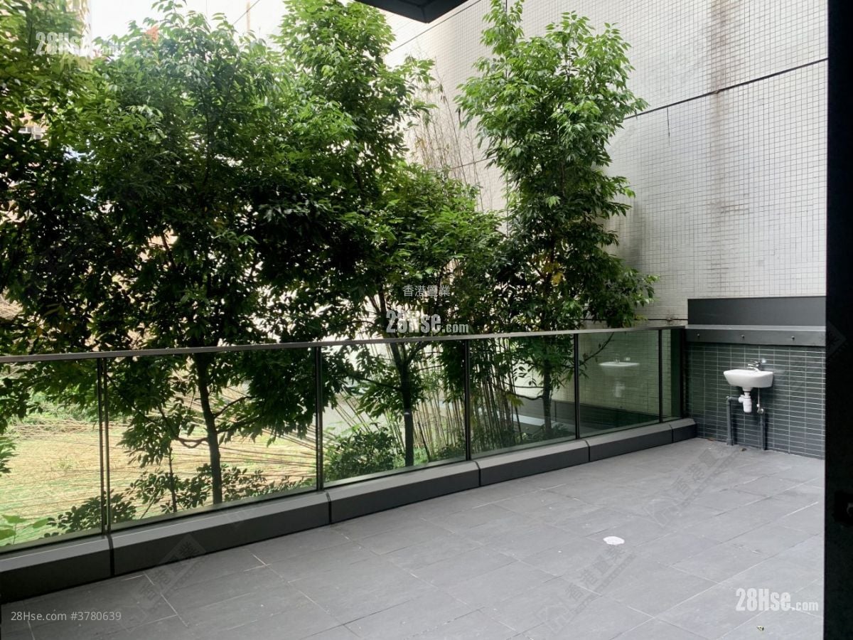 Novum West Sell 2 Bedrooms , 1 Bathroom 503 ft²