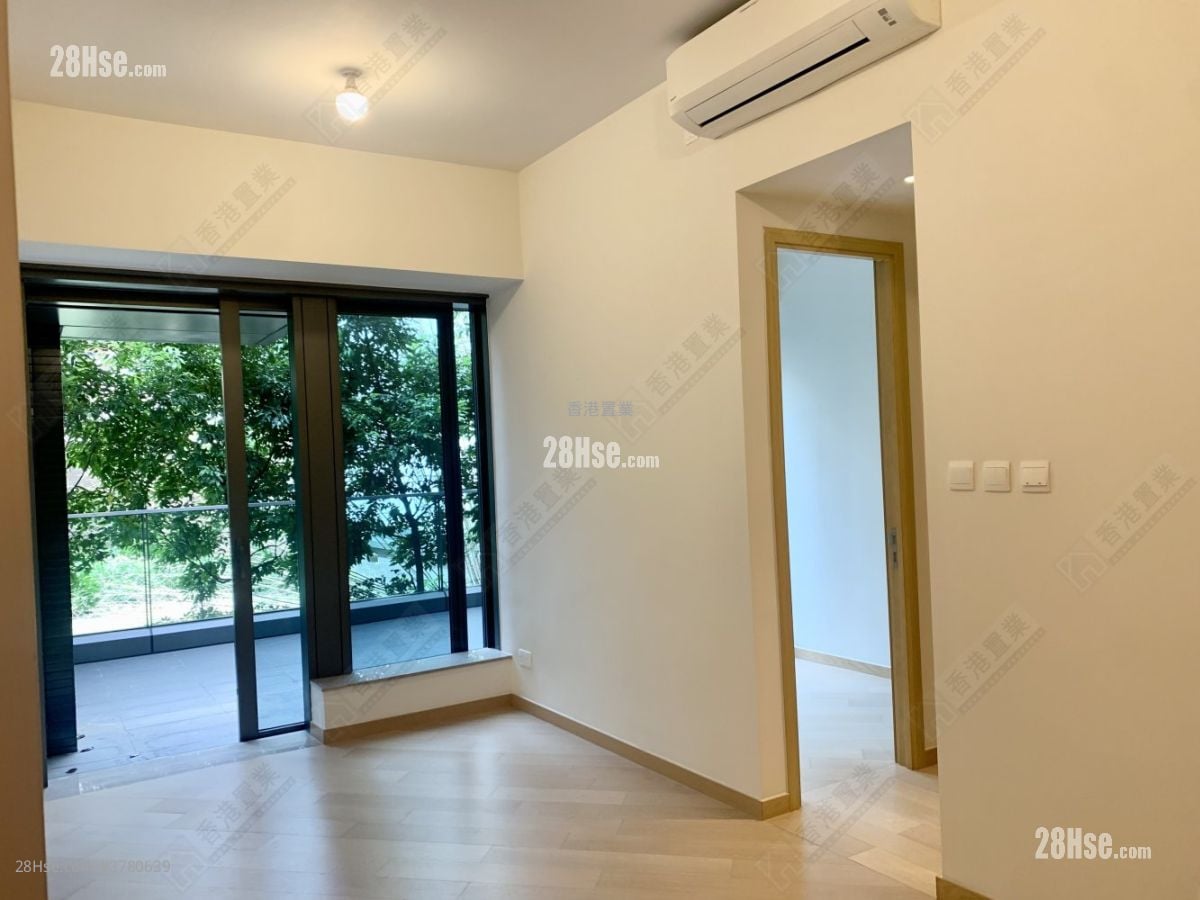 Novum West Sell 2 Bedrooms , 1 Bathroom 503 ft²