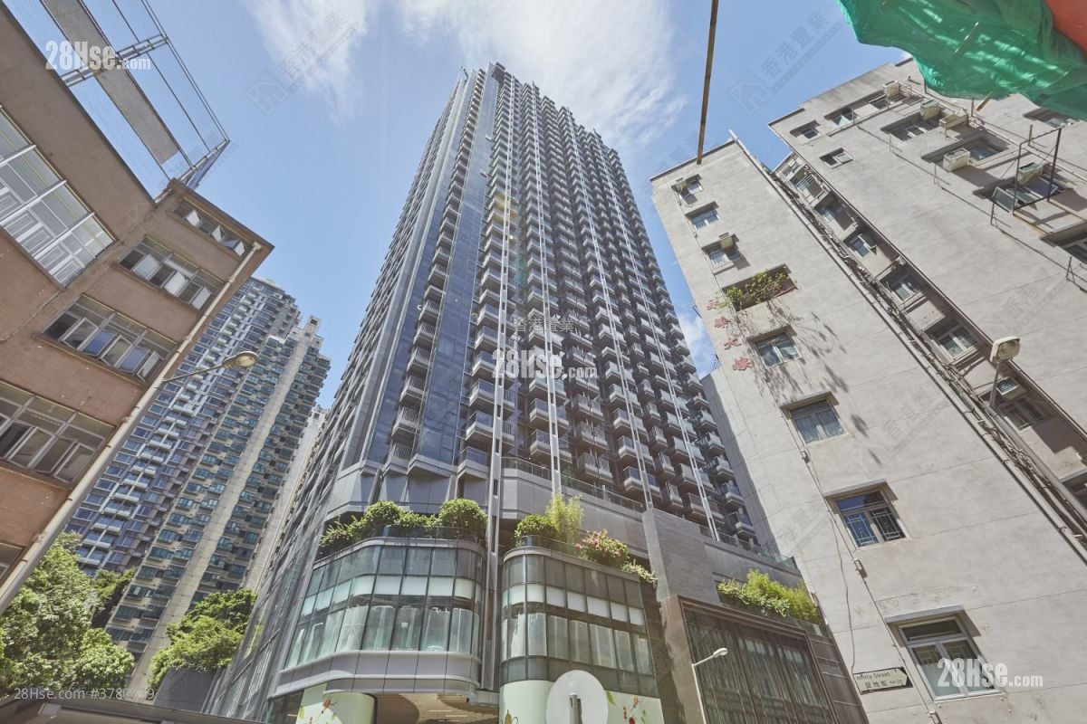 Novum West Sell 2 Bedrooms , 1 Bathroom 503 ft²