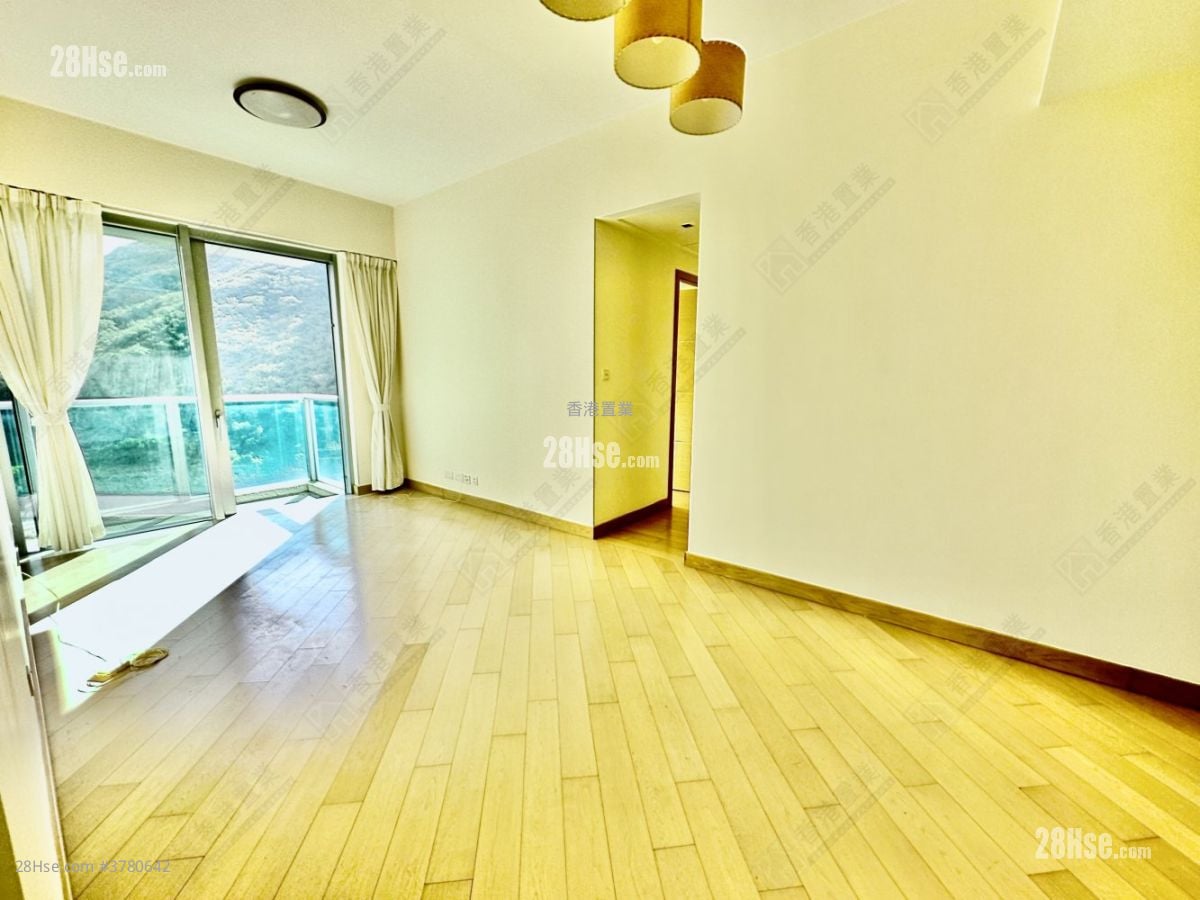 南湾 售盘 3 房 , 2 浴室 784 平方尺