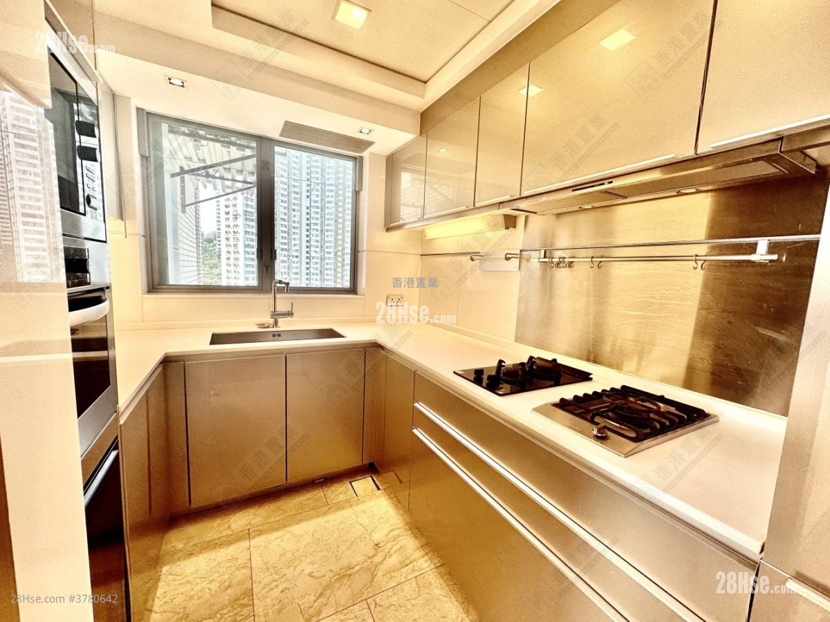 南湾 售盘 3 房 , 2 浴室 784 平方尺