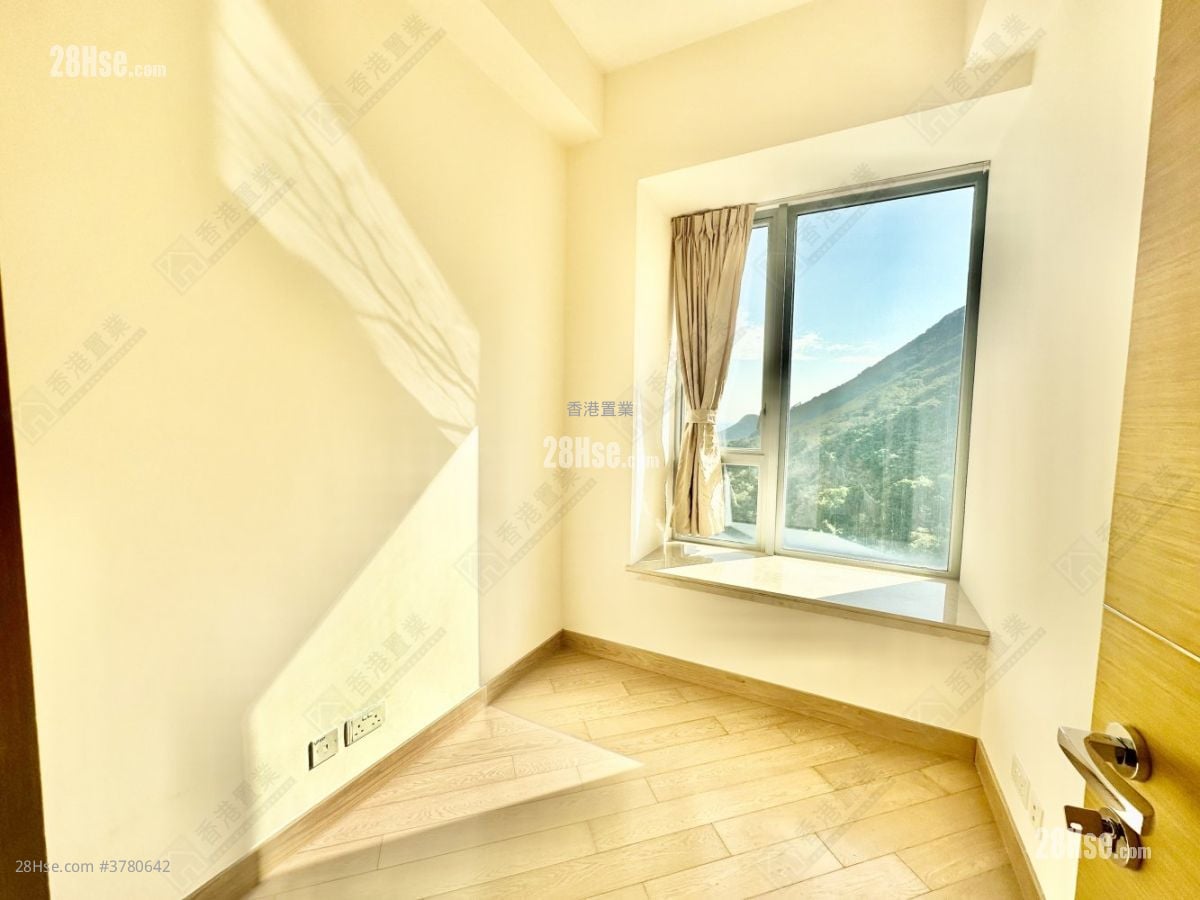 南湾 售盘 3 房 , 2 浴室 784 平方尺