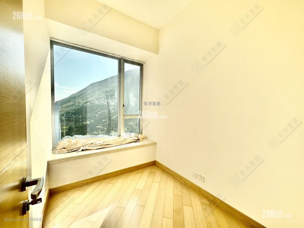 南湾 售盘 3 房 , 2 浴室 784 平方尺