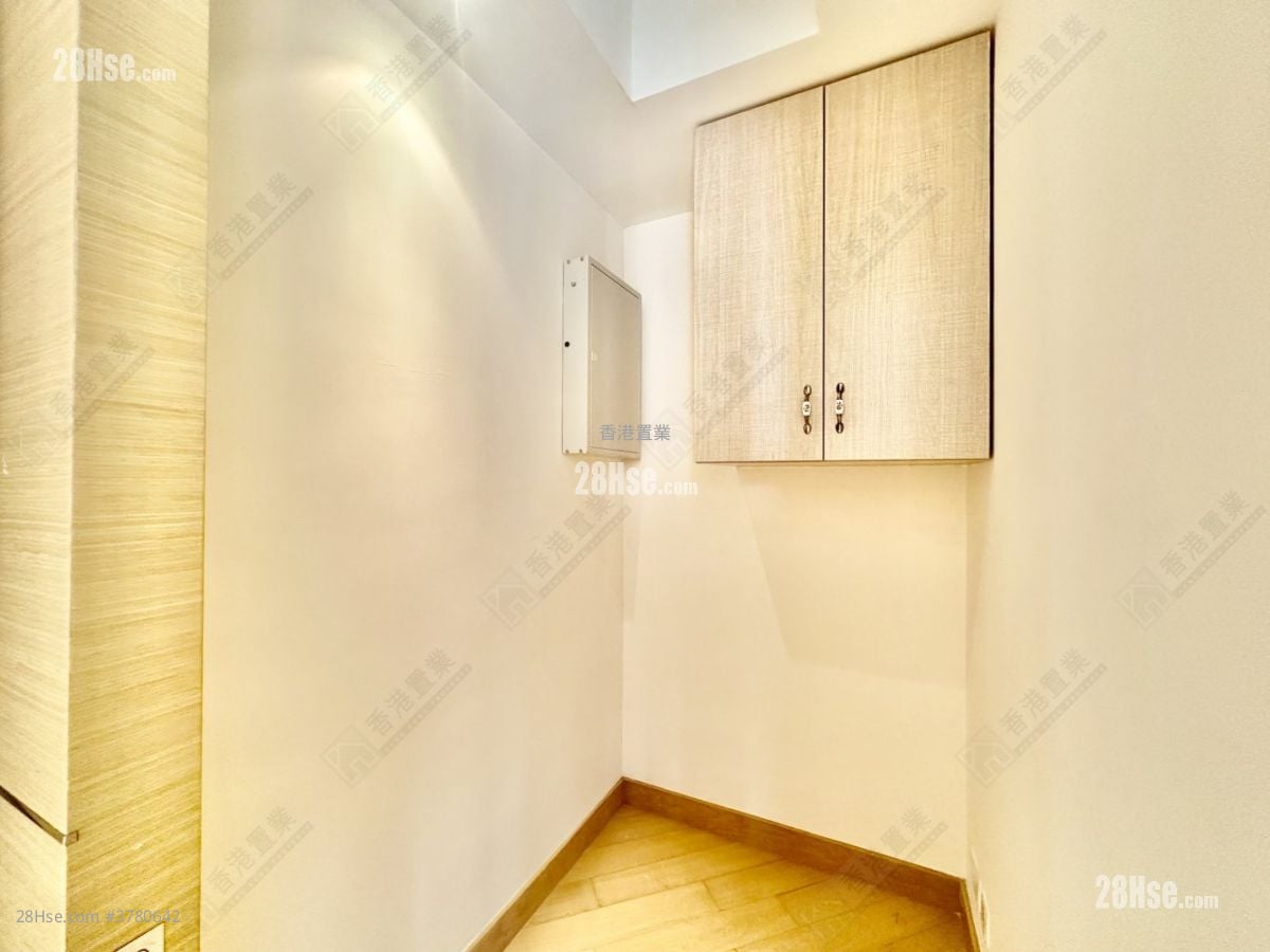 南湾 售盘 3 房 , 2 浴室 784 平方尺