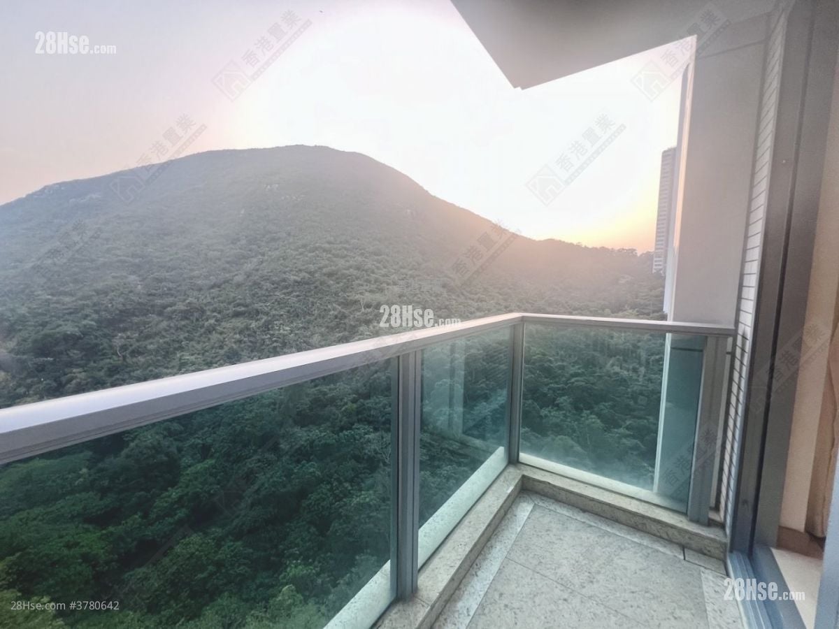 南湾 售盘 3 房 , 2 浴室 784 平方尺