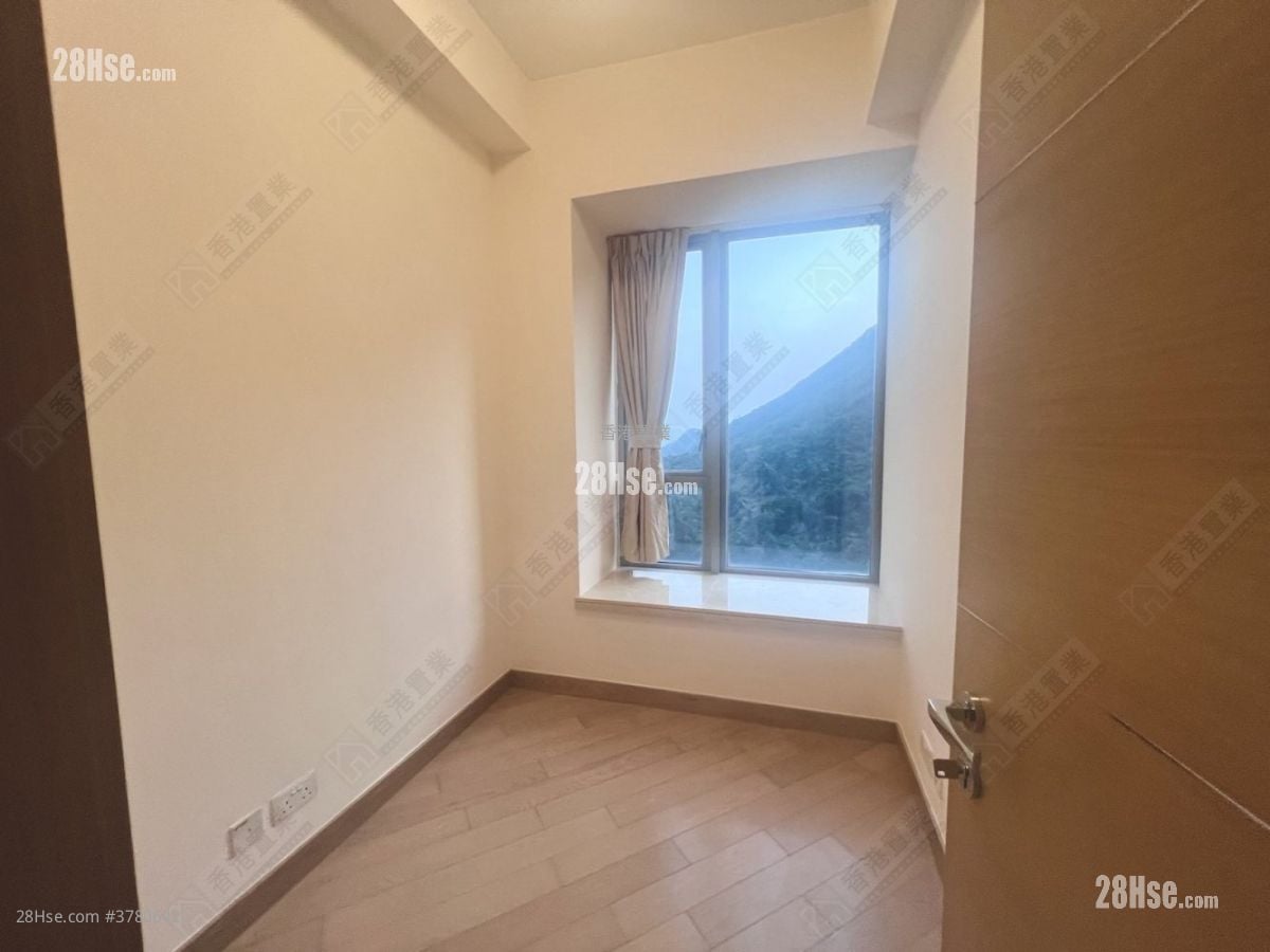 南湾 售盘 3 房 , 2 浴室 784 平方尺