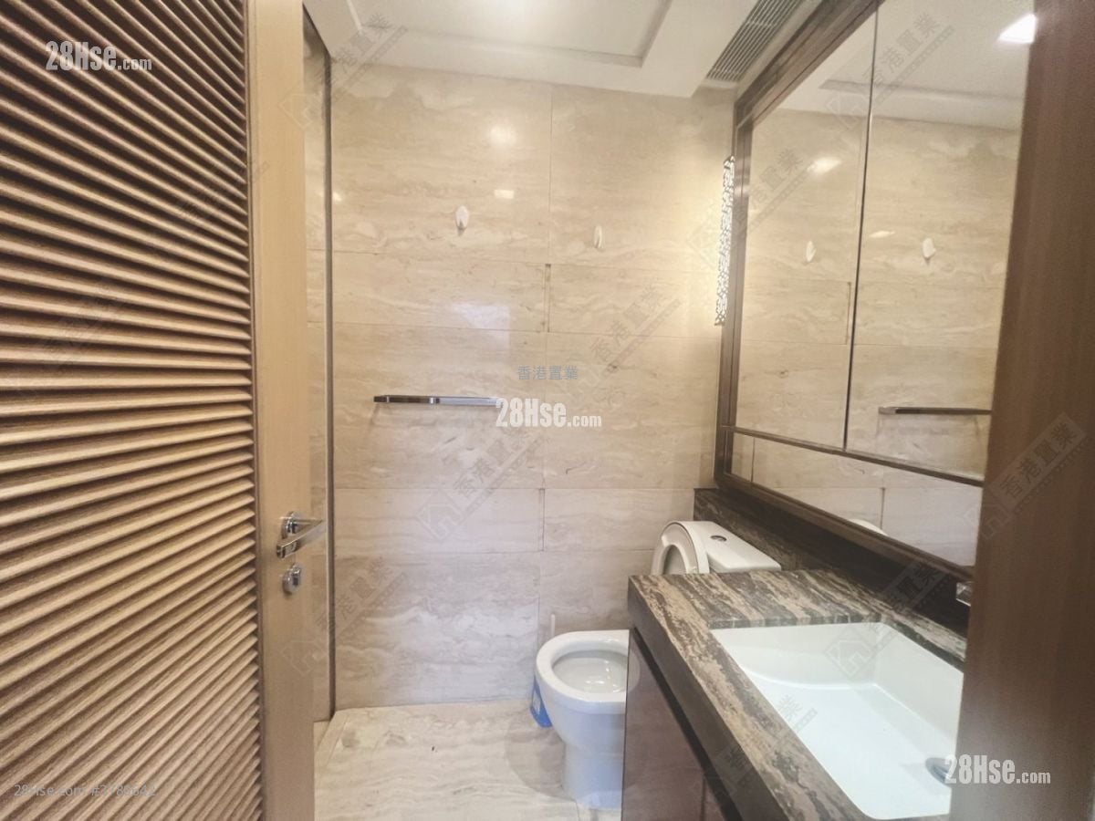 南湾 售盘 3 房 , 2 浴室 784 平方尺