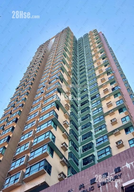 San Po Kong Plaza Sell 2 Bedrooms , 1 Bathroom 461 ft²