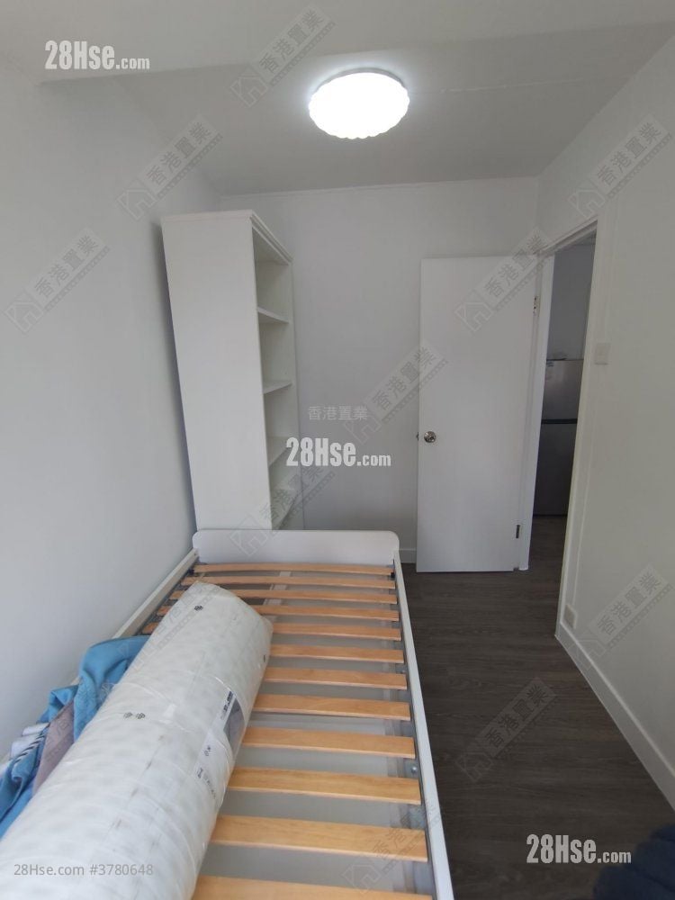 福满大厦 租盘 384 平方尺