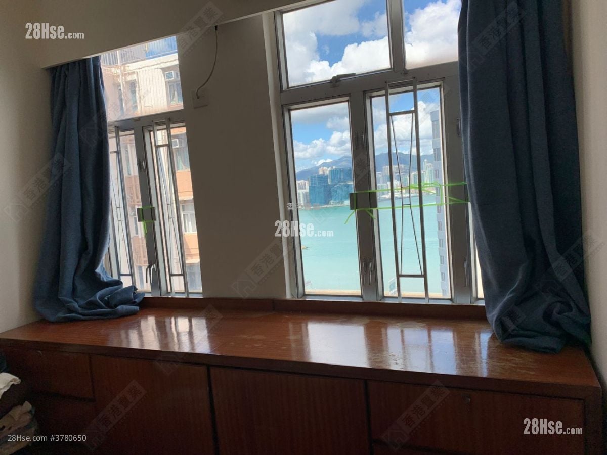 万宝大厦 售盘 2 房 , 3 浴室 685 平方尺