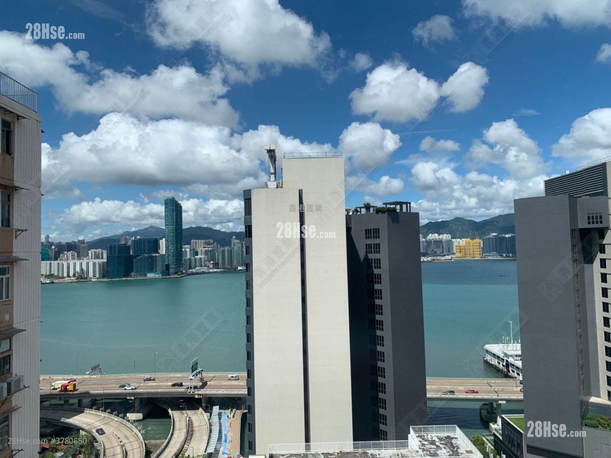 万宝大厦 售盘 2 房 , 3 浴室 685 平方尺