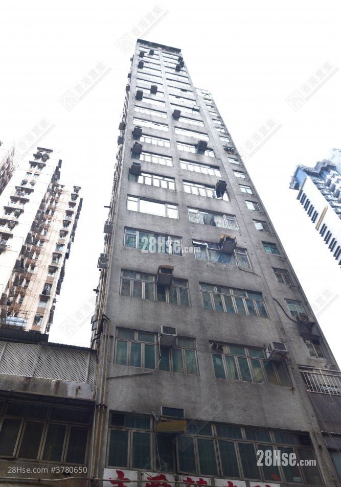 万宝大厦 售盘 2 房 , 3 浴室 685 平方尺