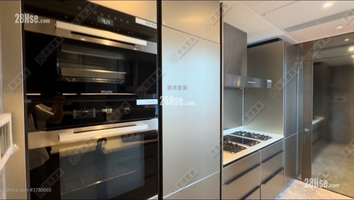 Victoria Harbour Rental 4 Bedrooms , 4 Bathrooms 1,438 ft²