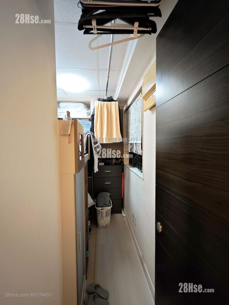 牵晴间 售盘 4 房 , 2 浴室 940 平方尺