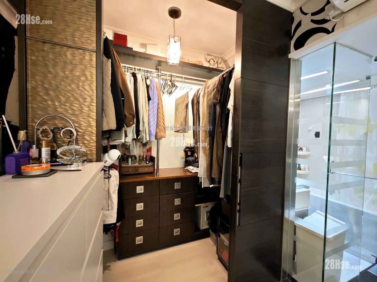 牵晴间 售盘 4 房 , 2 浴室 940 平方尺