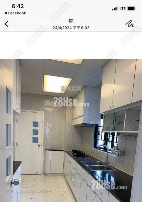 Beverly Hill Sell 4 Bedrooms , 3 Bathrooms 1,346 ft²