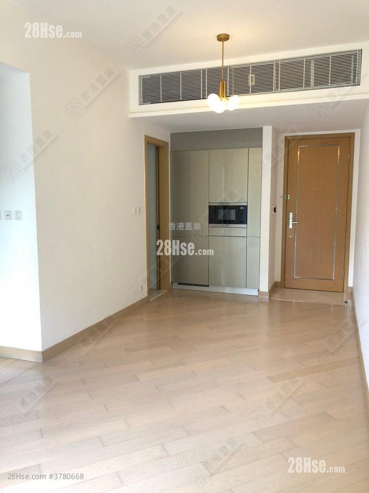 南湾 售盘 2 房 , 2 浴室 596 平方尺