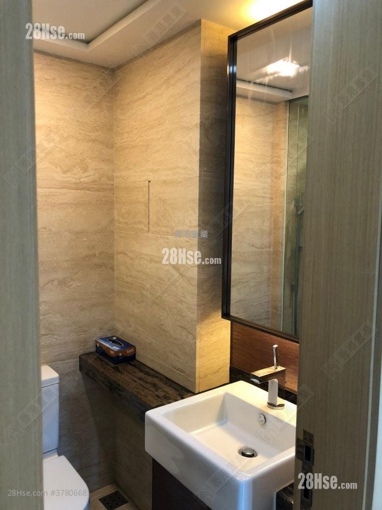 南湾 售盘 2 房 , 2 浴室 596 平方尺