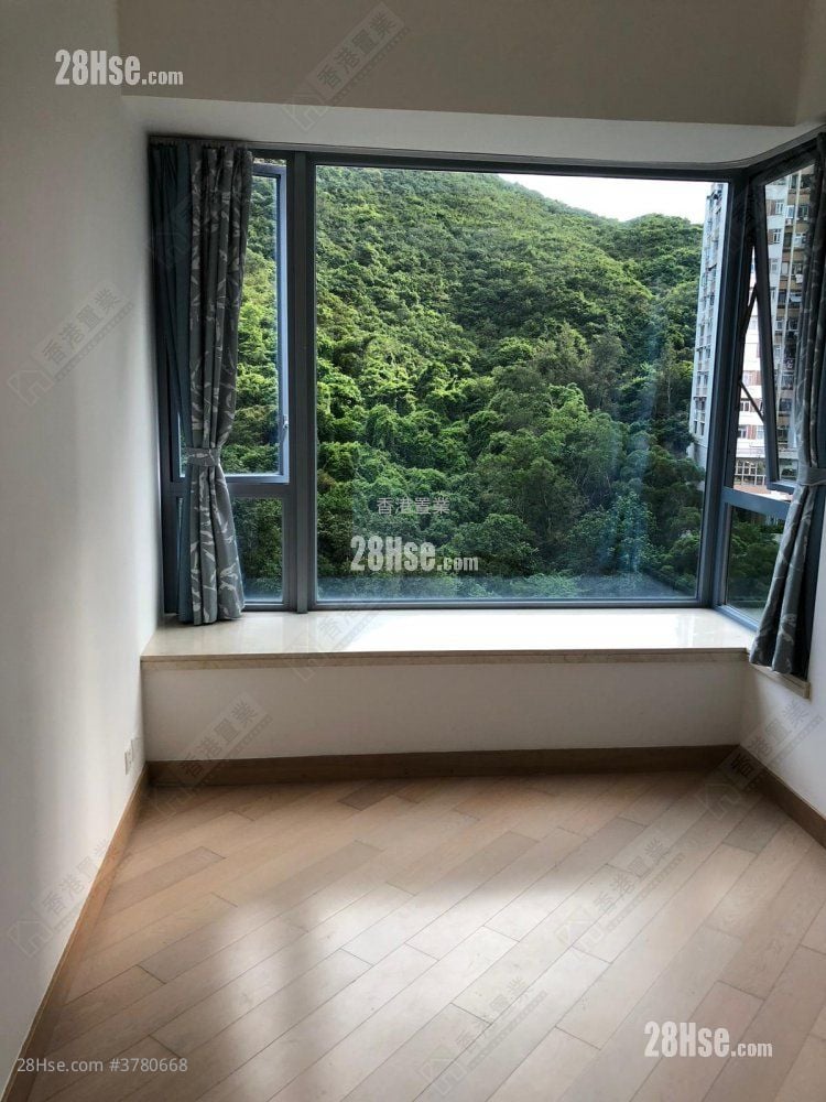 南湾 售盘 2 房 , 2 浴室 596 平方尺