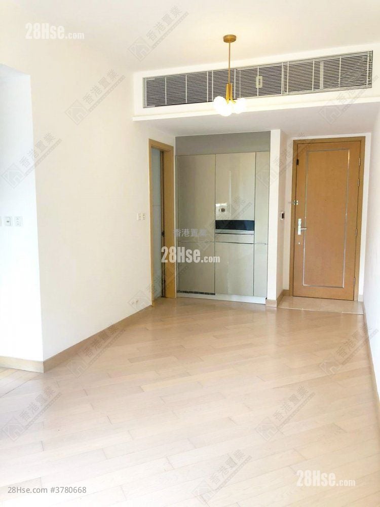 南湾 售盘 2 房 , 2 浴室 596 平方尺