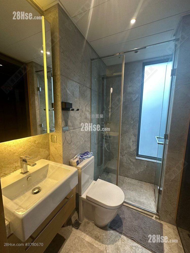 The Met. Sublime Sell 1 Bedroom , 1 Bathroom 328 ft²