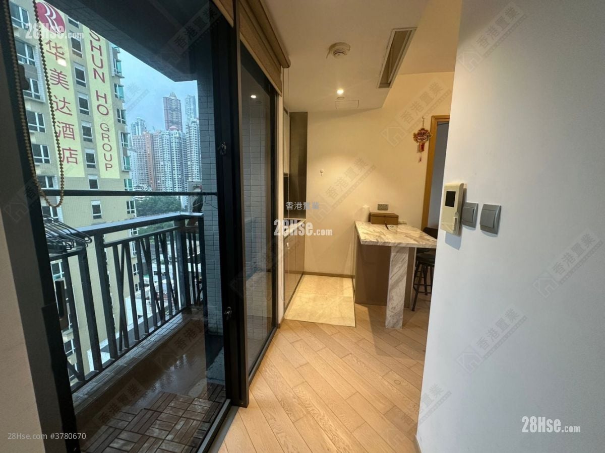 The Met. Sublime Sell 1 Bedroom , 1 Bathroom 328 ft²