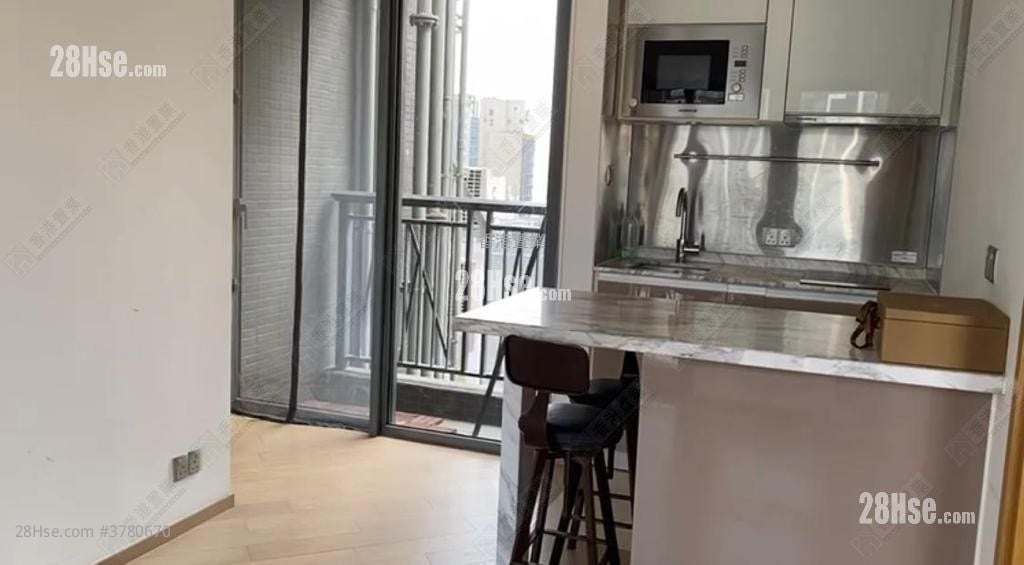 The Met. Sublime Sell 1 Bedroom , 1 Bathroom 328 ft²