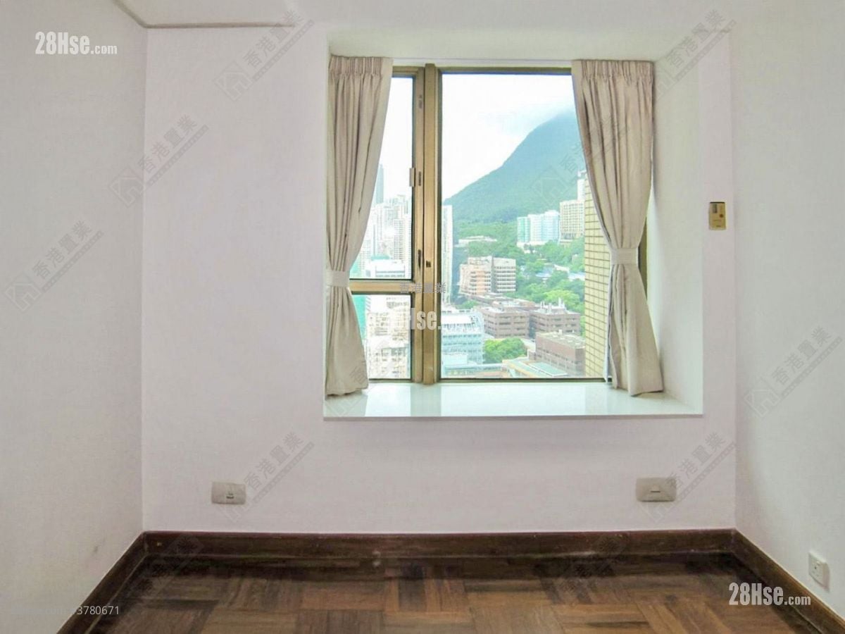 The Belcher's Sell 2 Bedrooms , 1 Bathroom 667 ft²