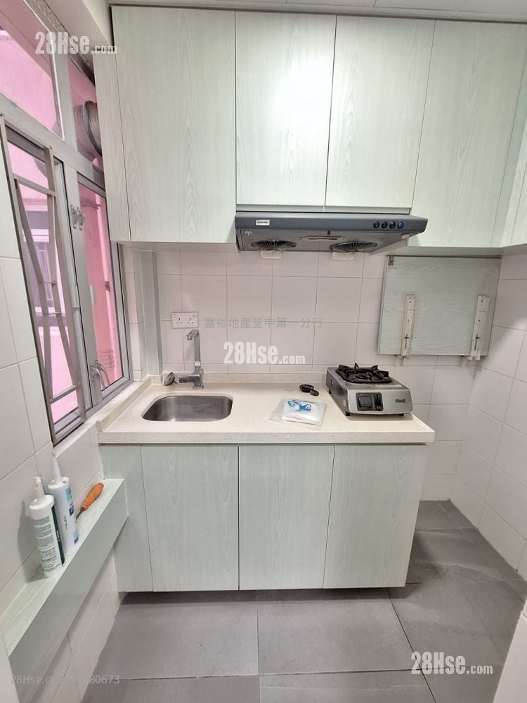 荃湾中心 租盘 2 房 , 1 浴室 460 平方尺