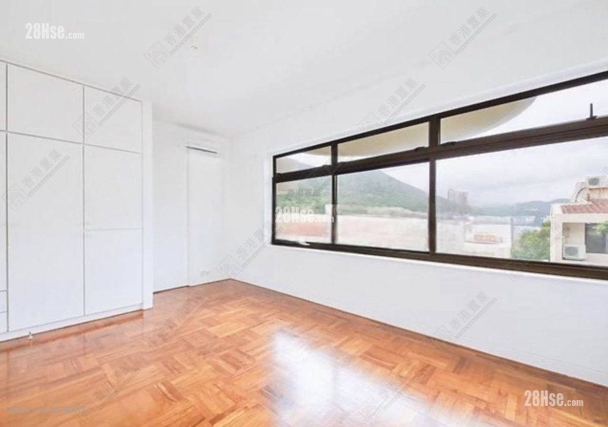 Stanley Knoll Rental 3 Bedrooms , 4 Bathrooms 2,351 ft²