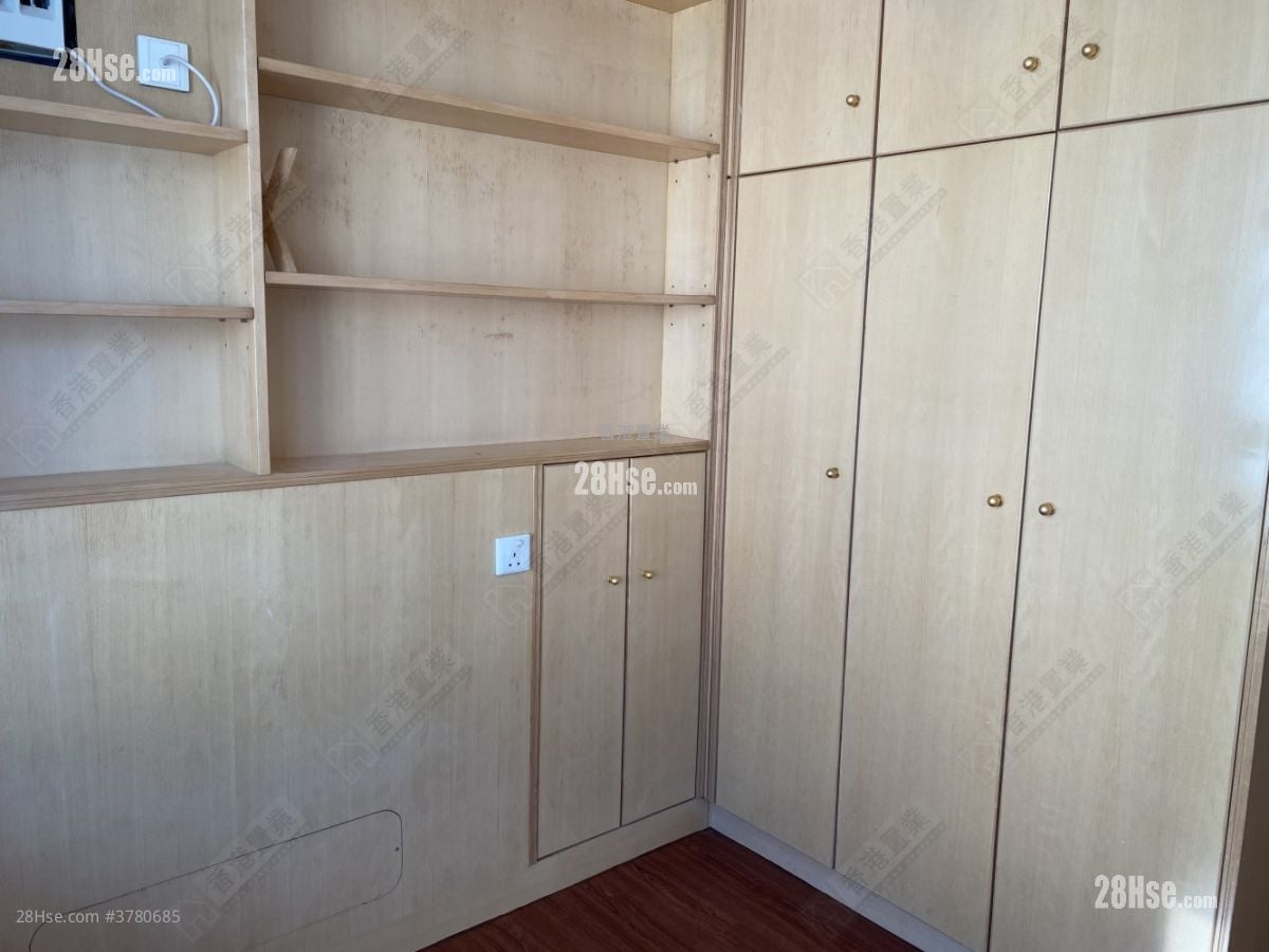 海景轩 售盘 2 房 , 1 浴室 356 平方尺