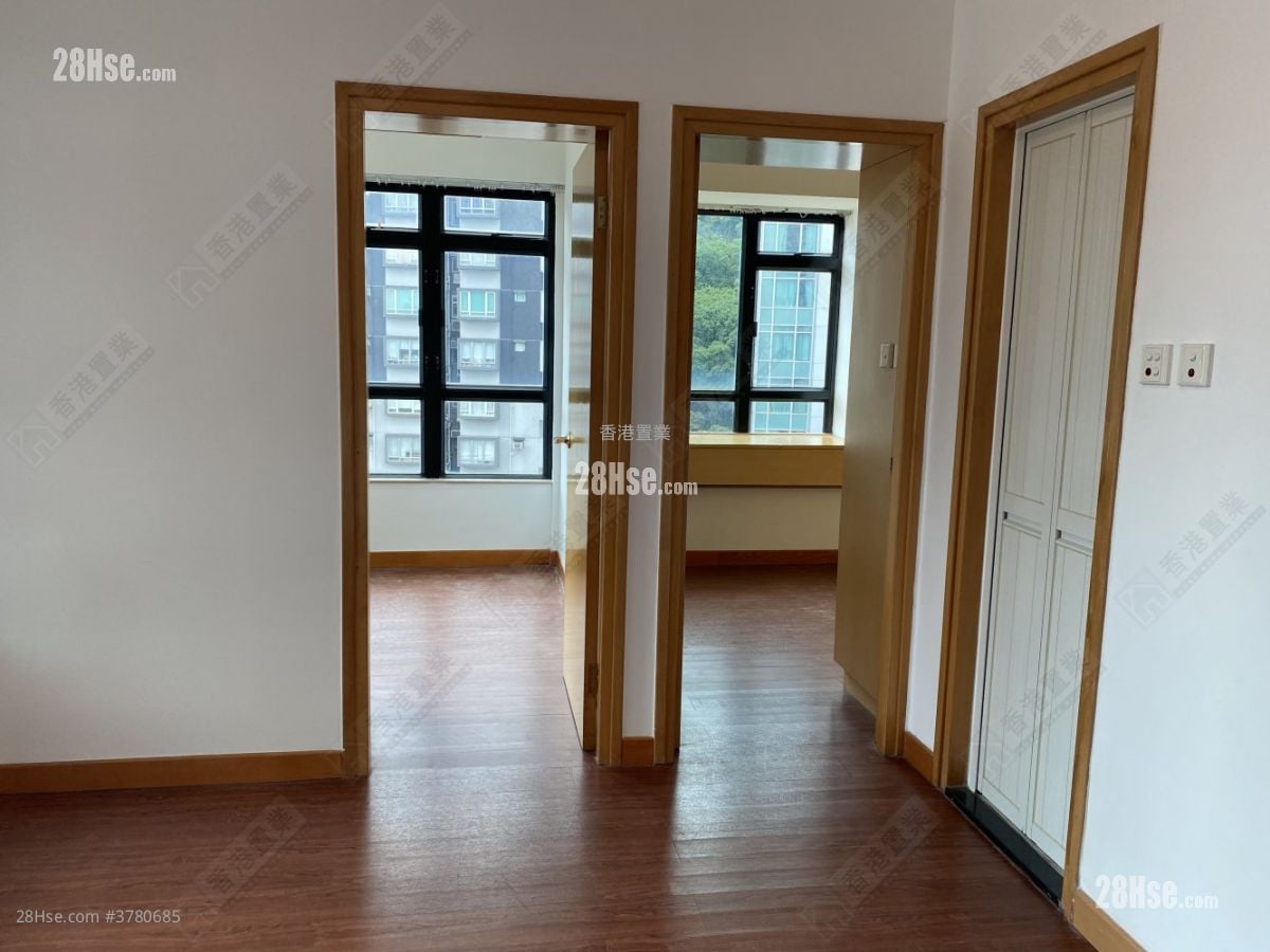 海景轩 售盘 2 房 , 1 浴室 356 平方尺