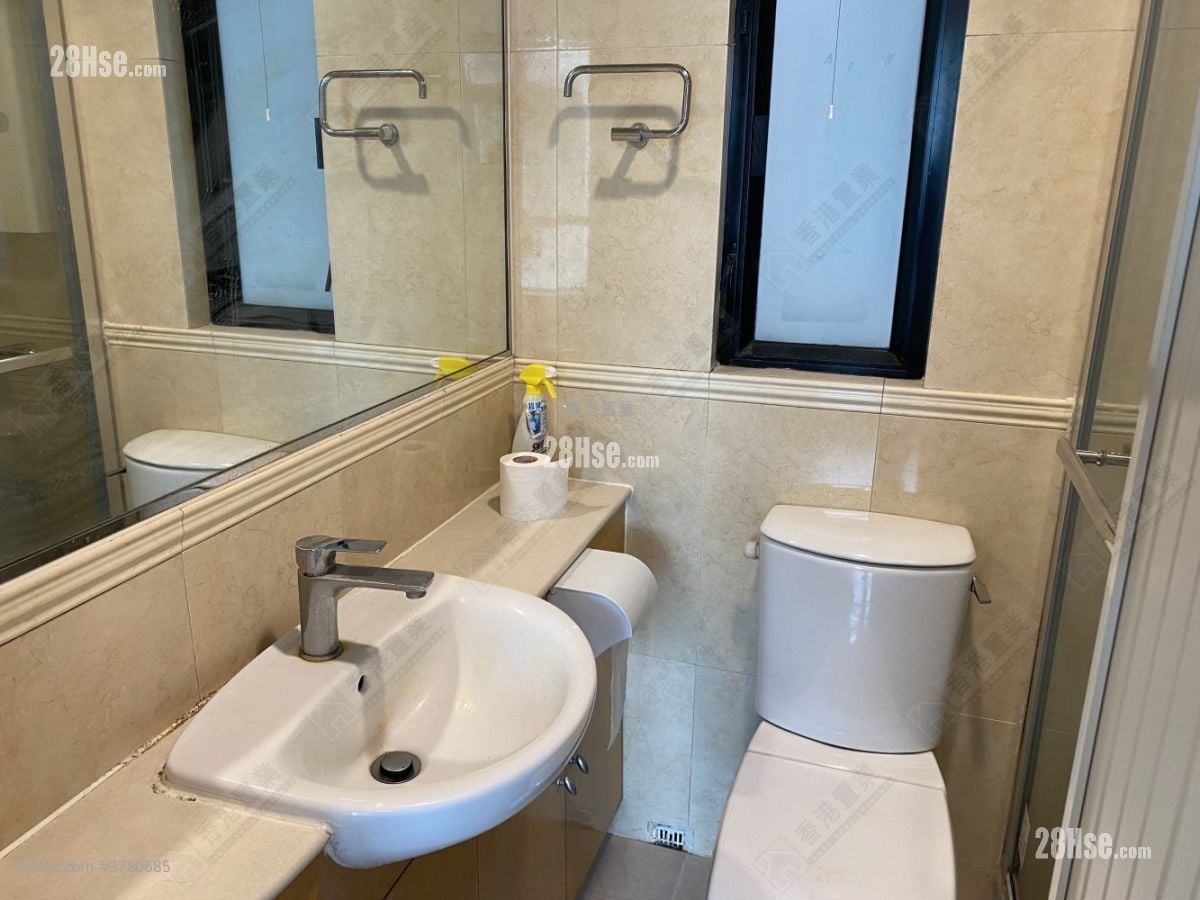 海景轩 售盘 2 房 , 1 浴室 356 平方尺