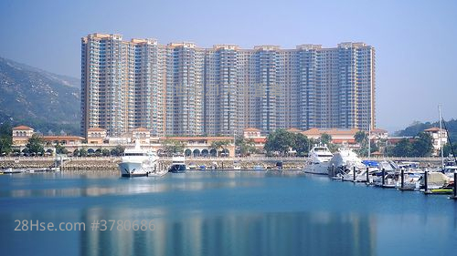 爱琴海岸 售盘 4 房 , 2 浴室 742 平方尺