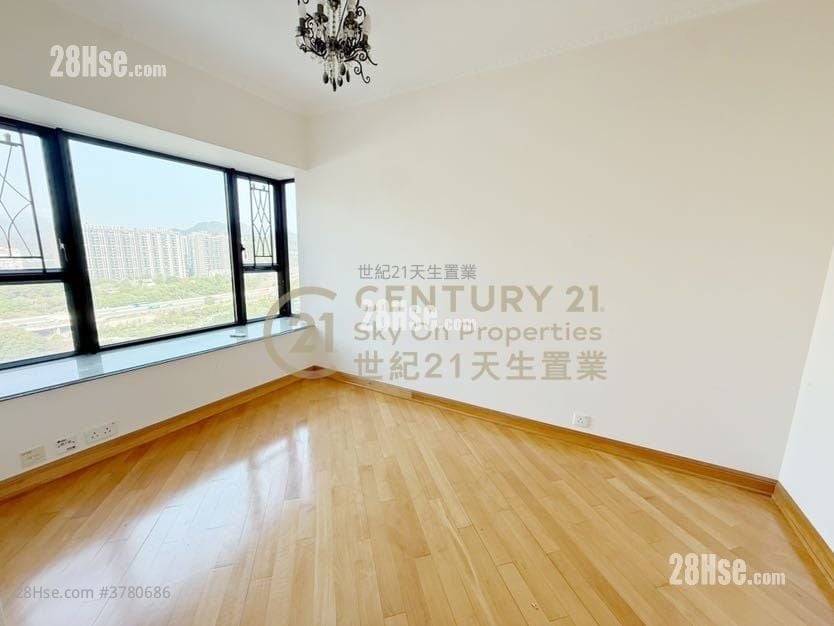 爱琴海岸 售盘 4 房 , 2 浴室 742 平方尺