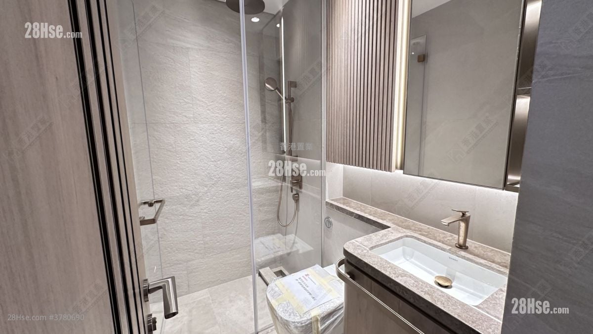 101 Kings Road Rental 1 Bedroom , 1 Bathroom 244 ft²