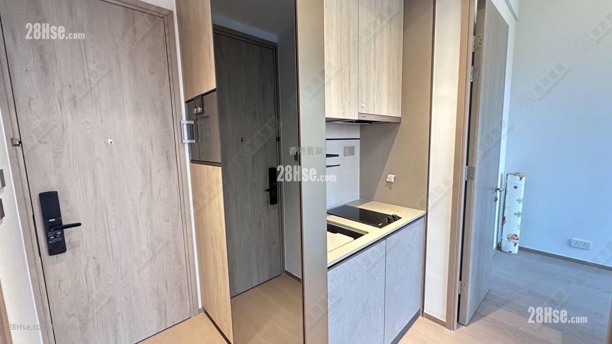 101 Kings Road Rental 1 Bedroom , 1 Bathroom 244 ft²