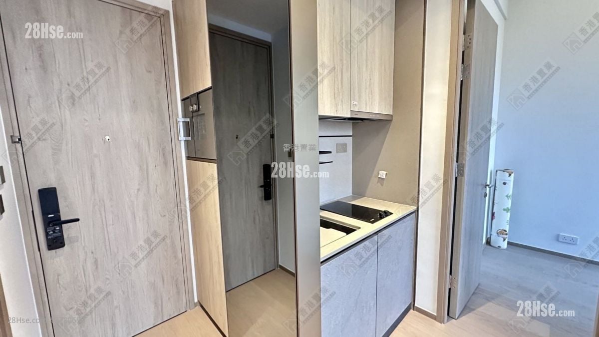 101 Kings Road Rental 1 Bedroom , 1 Bathroom 244 ft²