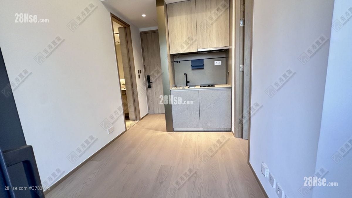 101 Kings Road Rental 1 Bedroom , 1 Bathroom 244 ft²