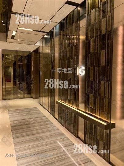 Century Link Sell 1 Bedroom 379 ft²