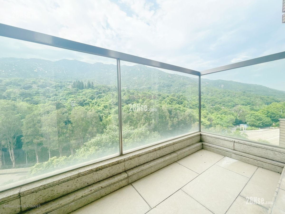 Avignon Sell 3 Bedrooms , 2 Bathrooms 698 ft²