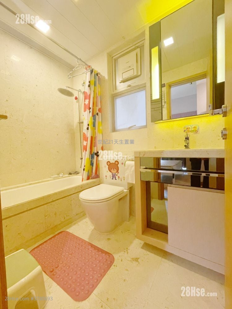 Avignon Sell 3 Bedrooms , 2 Bathrooms 698 ft²