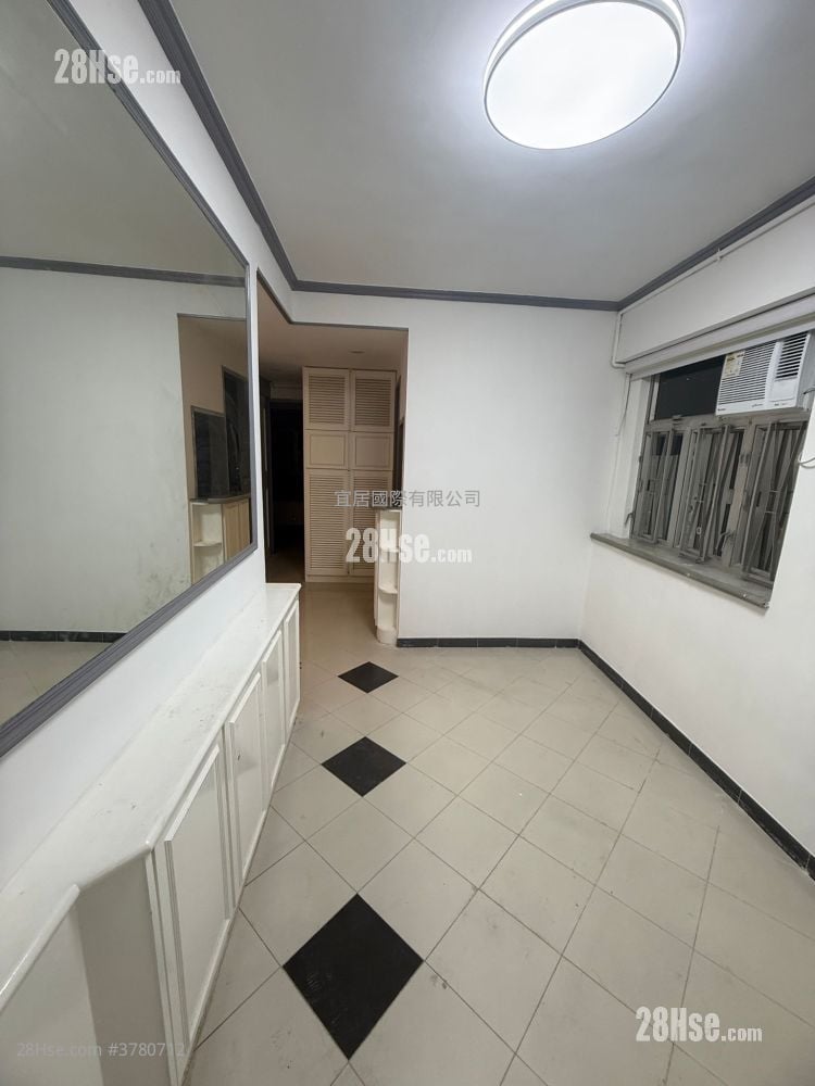 Shatin Centre Rental 2 Bedrooms , 1 Bathroom 390 ft²